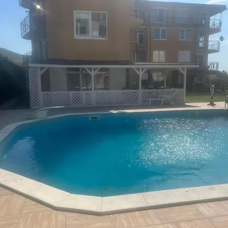 вива * Sveti Vlas